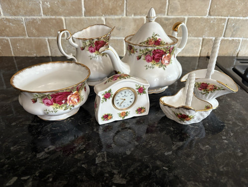 Royal albert old - royal,