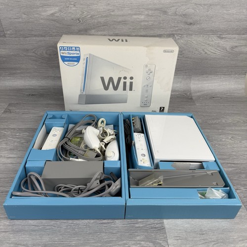 Nintendo wii white console - nintendo,