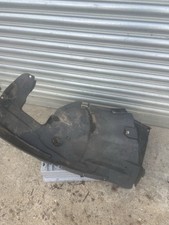 BMW E90 LCI 320D 3 SERIES FRONT RIGHT WHEEL ARCH SECTION 7059378