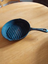 Large Heavy Vintage VICTOR 29cm Cast Iron Frying / Griddle Pan