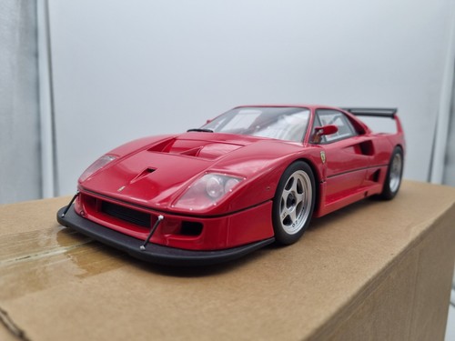 Ferrari f40 lm rosso - ferrari,