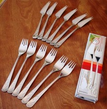 Carl Mertens 12 PIECE FISH SET