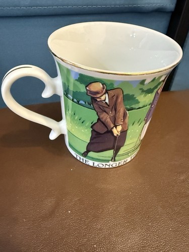 Golfers mug past - times,
