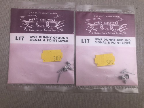 Vintage packs dart - of,