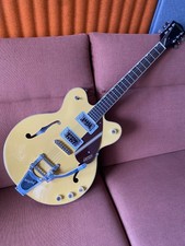 LTD Gretsch G2604T Streamliner Rally II W/Bigsby Center Block-Bamboo Yellow