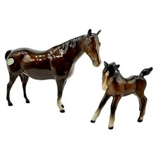 VINTAGE BESWICK SMALL MARE AND FOAL HORSE FIGURES ** GOOD CONDITION **