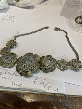 vintage costume jewellery Necklace  Metal Very Attractive 