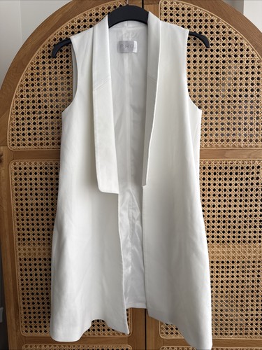 Pho white sleeveless - sleeveless, longline