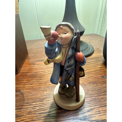 Goebel hummel figurine - goebel, m.i.