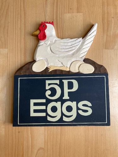 Charming wooden wallhanging