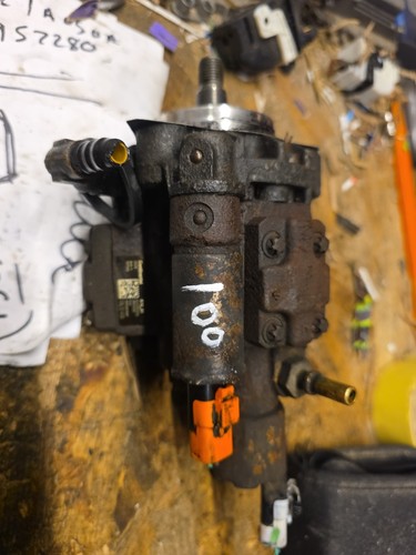 Ford mondeo fuel injector - ford,