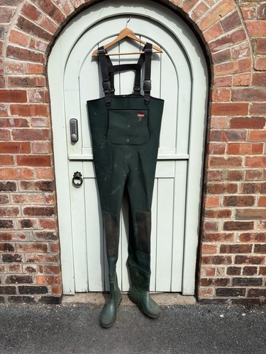 Leeda chest waders size - chest,