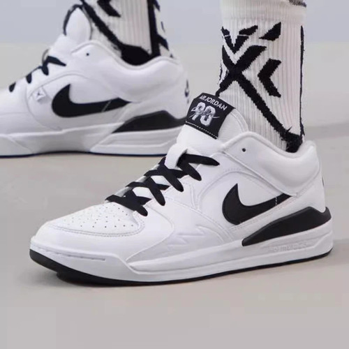 Nike jordan stadium - 90,