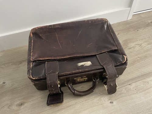 Vintage 1970s brown leather