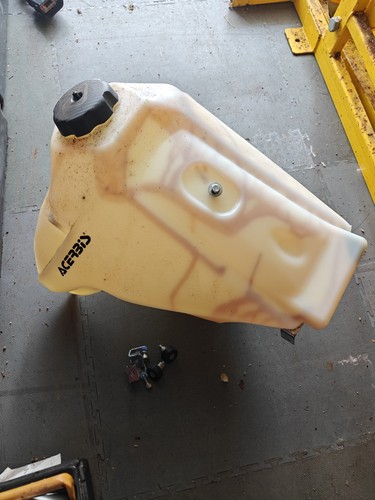 Acerbis fuel tank for honda - acerbis,