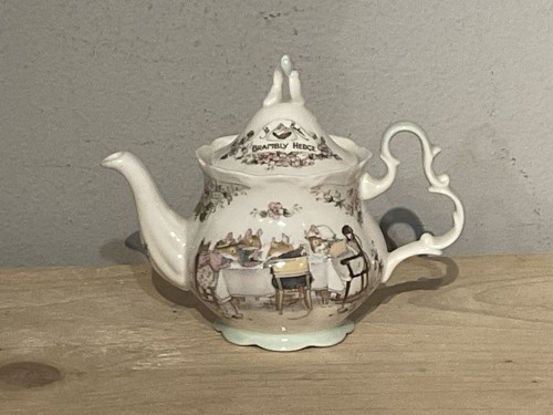 Royal doulton bramley hedge - bramley,