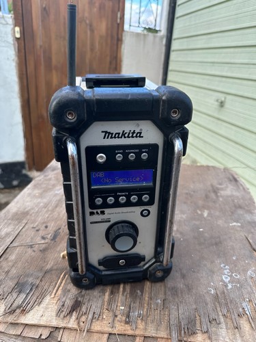 Makita dmr104 blue 18v - dmr104, 18v/240v
