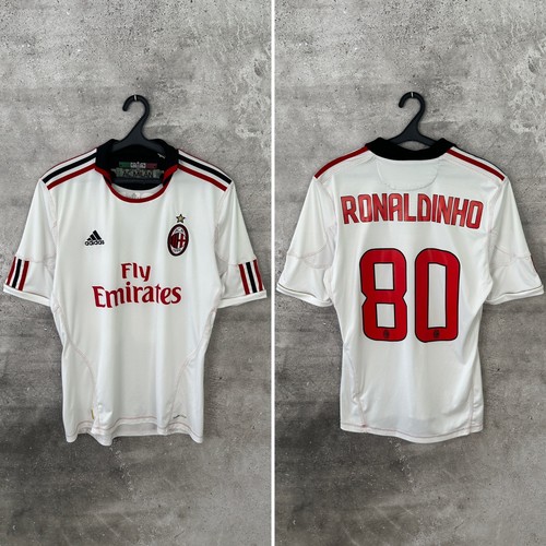 Milan 2010 2011 away - 2010,