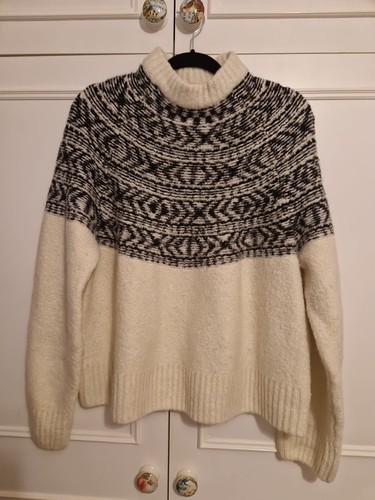 Black and white jumper - h&m,black,