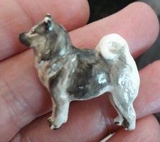 ELKHOUND HAND PAINTED PLASTER