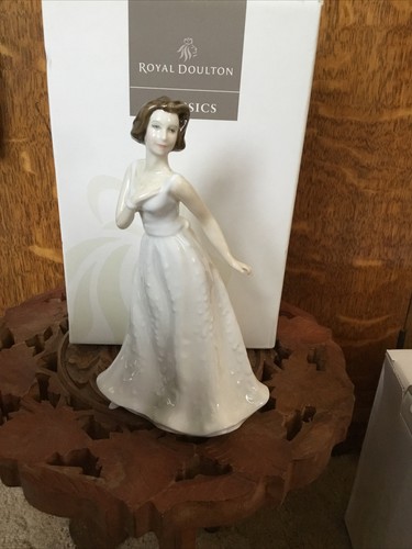 Royal doulton figure cherish - doulton,