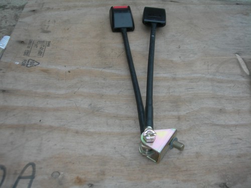 Bedford cf2 tandam seat belt - cf2,