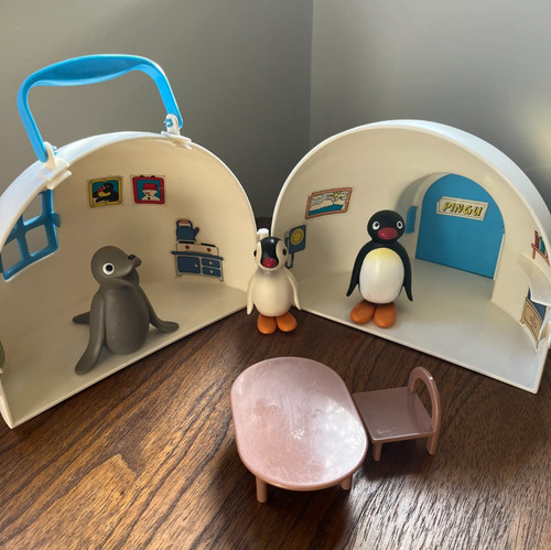 1992 pingu igloo - igloo, playset