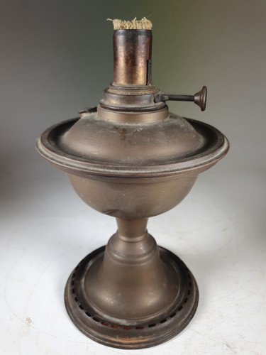 Vintage parafin oil lamp - oil, base