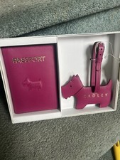 Radley London  Boxed Passport and  Luggage Tag