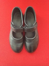 ECCO Mary Jane Lady's Shoes, Leather Black, Adjustable Strap, Super Comfy Size 6