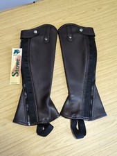 BNIP EQvvs English Gaiter