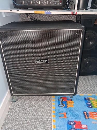 Laney bass speaker - 4,