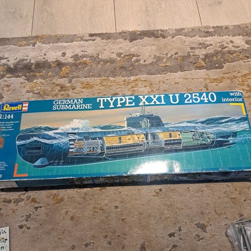 Revell 144 submarine kit - revell,