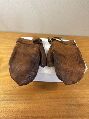 Antique genuine leather - genuine.,