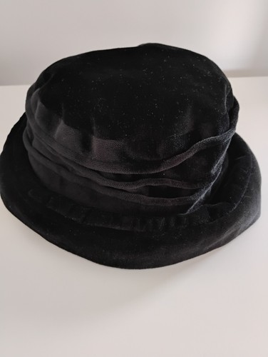 Women cloche faux - faux, velvet