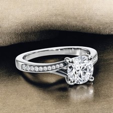 IGI High End 18k White Gold