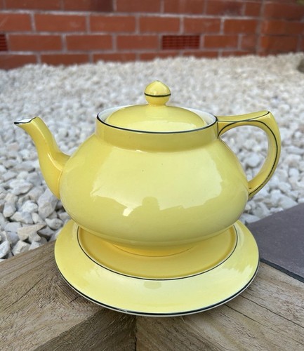 Vintage crown ducal yellow - crown,