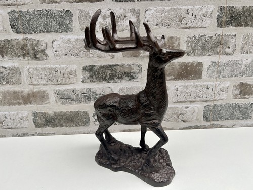 Stunning 30cm cst iron stag - 30cm,