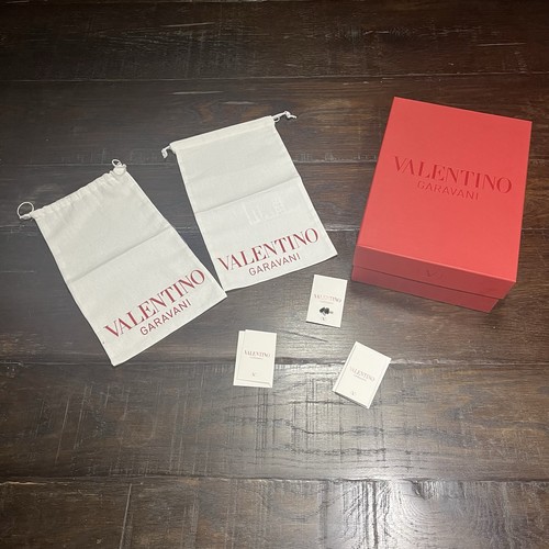 Valentino garavani 12x9x4 - valentino, 12x9x4.5”