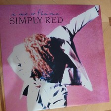 Simply Red – A New Flame