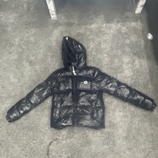 Moncler Puffer Jacket Suitable