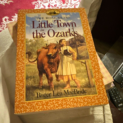 Harpertrophy little town - harpertrophy,