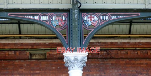 Photo roof brackets at - photo,