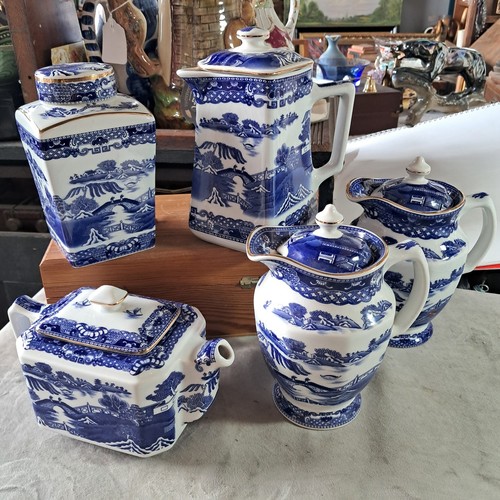 Wade ringtons willow pattern - wade,