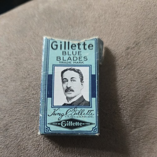 1930 gillette blue blade - 1930’s,
