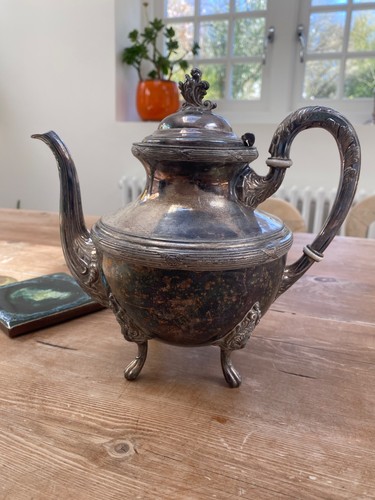 Silver plate teapot - plate,