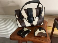 VINTAGE HAND BAG  ZEBRA SKIN -
