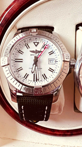 Breitling avenger chronometer - breitling,
