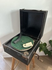 1920s Vintage Decca Portable