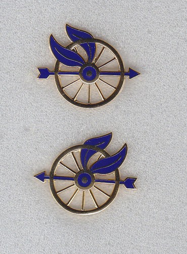 Blue gold wheel with - with, wings